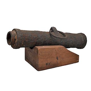 AN ANTIQUE SIGNAL CANNON FROM THE SHIP "EL MATANCERO". SPAIN, 18TH CENTURY. 