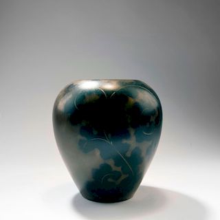 Ikora' vase, c. 1935