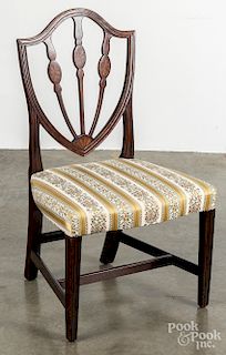 Federal mahogany shieldback dining chair, ca. 180