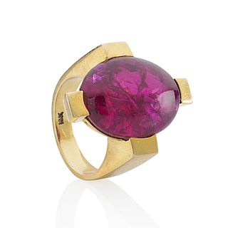 MODERNIST "RUBY" & YELLOW GOLD RING