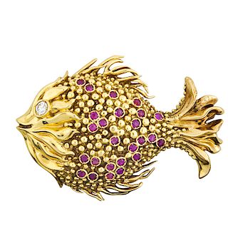 TIFFANY & CO. DIAMOND & RUBY YELLOW GOLD FISH BROOCH