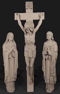A LARGE THREE PIECE CRUCIFIXION GROUPING, C 1920