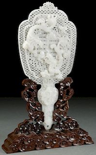 CHINESE CARVED WHITE JADE ORNAMENTAL FAN