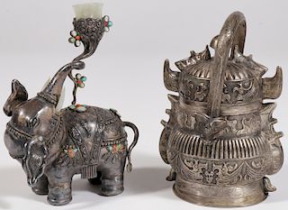 A PAIR OF CHINESE SILVER OBJECTS