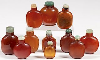 11 CHINESE CARVED AND POLISHED SNUFF BOTTLES