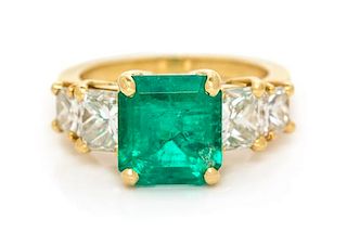 An 18 Karat Yellow Gold, Emerald and Diamond Ring, French, 4.15 dwts.