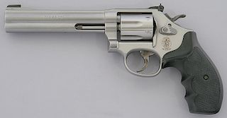 Smith and Wesson Model 648-2 K-22 Magnum Masterpiece Revolver