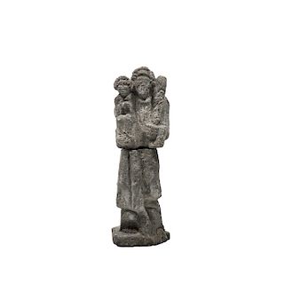 San José con el Niño. México, siglo XX. Talla en cantera. A dos cuerpos.