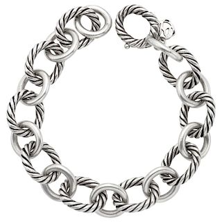 DAVID YURMAN "Oval" sterling silver bracelet.