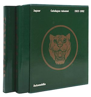 J - Norris, Ian. Jaguar Catalogue Raisonné 1922 - 1992. Milano: Automobilia, 1991. 4o. marquilla, 247; 197 p. Tomos I...