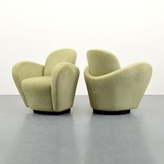 Pair of Preview Lounge Chairs Attr. to Vladimir Kagan