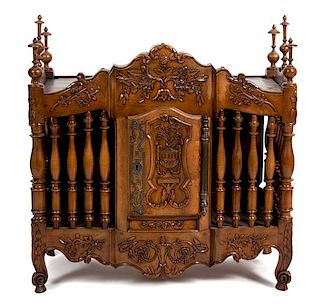 A French Provincial Panettière Height 33 x width 34 x depth 19 inches.