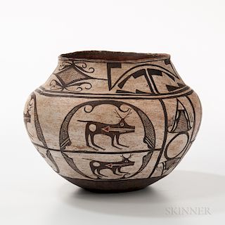 Southwest Polychrome Pottery Jar, Zuni, late 19th century, with alternating registers of heartline deer-in-the-house motifs and two abs