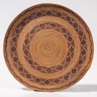 Northern California Mission Basketry Gambling Tray, c. 1900, the tightly woven slightly flared form with two bands of diamond rattlesna