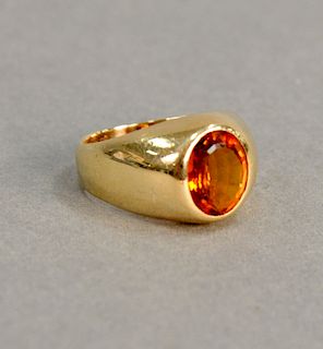 Large 14 karat gold mens ring with stone.