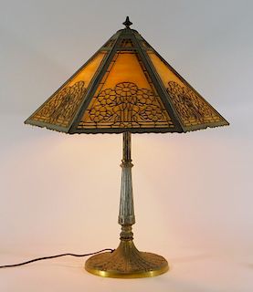 C.1920 Art Nouveau Caramel Slag Daisy Overlay Lamp