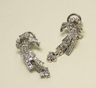 PR Elegant Estate 18K Gold Diamond Earrings