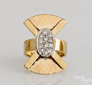 14K yellow gold hammered fan ring