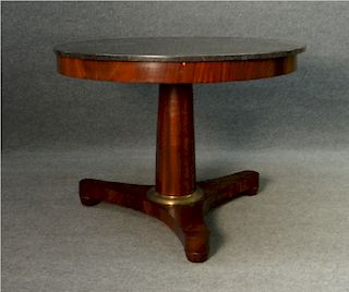 FRENCH MARBLE TOP CENTER TABLE (39" DIAM X 29" T)