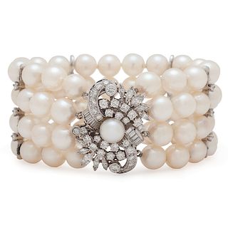 Pearl Bracelet with 14 Karat White Gold Diamond Clasp