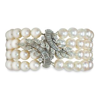 Cultured Pearl Bracelet with 14 Karat White Gold Diamond Clasp
