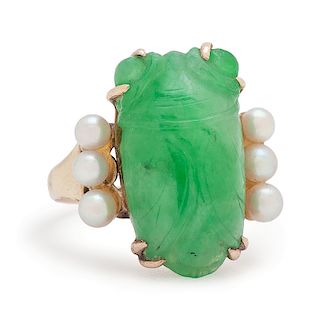 10 Karat Gold Jade Scarab and Pearl Ring