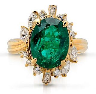 18k Yellow Gold 4.62ct Emerald & Diamond Ring