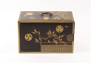 Japanese Lacquered Kodansu, Meiji Period