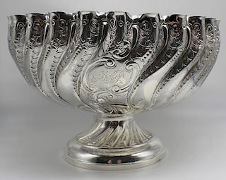 SILVER. Late 19th Century English Silver Pedestal