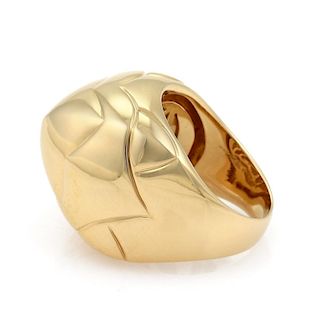 Bvlgari 18k Gold Floral Engraved Pyramide Ring
