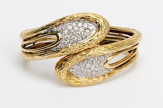 18k Yellow Gold & Diamond Textured Bracelet
