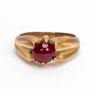 14k Yellow Gold & Ruby Cabochon Ring