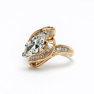 18k Yellow Gold Ring with Marquise Diamond, GIA