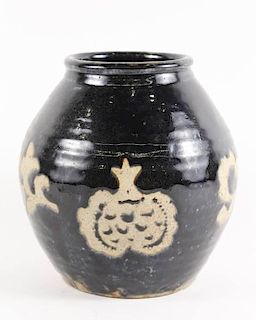 Chinese Jizhou Song Dynasty Style Pottery Vase