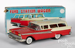 Yachio 1955 Ford Fairline 500 station wagon