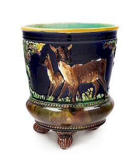 An English Majolica Jardiniere Height 9 7/8 inches.