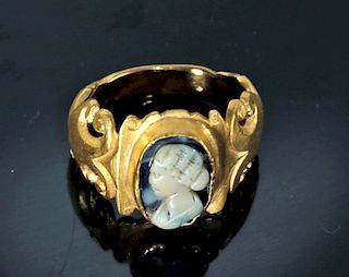 Roman 23K Gold Ring w/ Glass Cameo of Empress, 14.3g