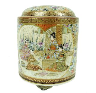 Antique Meiji Japanese Porcelain Satsuma Jar
