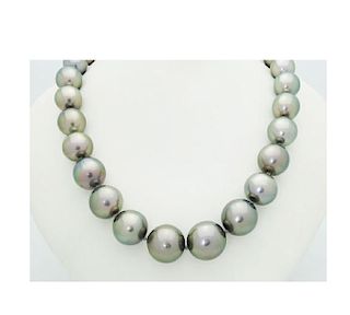 18k Graduated Cultured Pearl & Diamond Lock Necklace