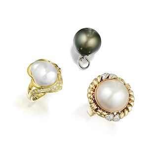 A Group of Cultured Pearl Jewelry