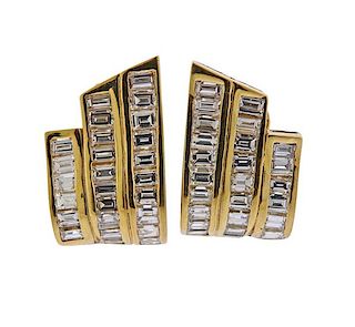 18k Gold 3.15ctw Diamond Earrings 