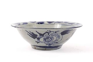 Japanese Blue & Gray Earthenware Bowl w/Flowers