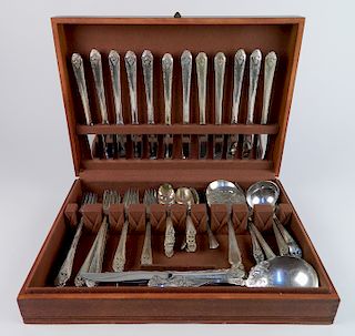 Holmes and Edward silver plate flatware service