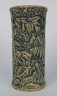 Weller ''Marvo'' pottery vase
