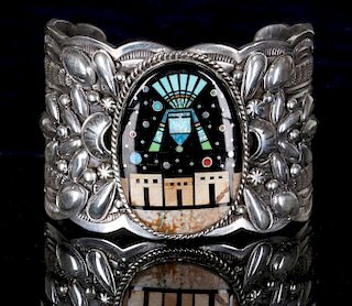 A GILBERT TOM STERLING CUFF WITH NIGHTTIME PUEBLO