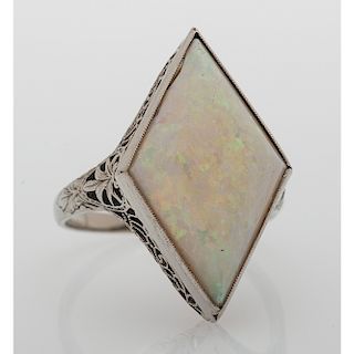 18 Karat White Gold Synthetic Opal Ring