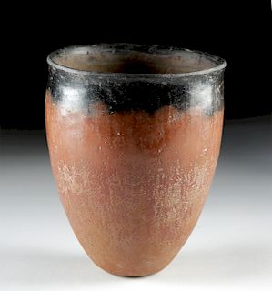 Very Fine Egyptian Pre-Dynastic Naqada Blacktop Vase