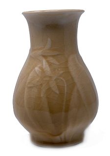 1946 Rookwood Moderne Vase