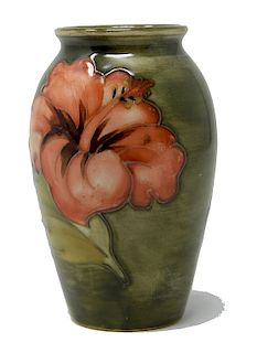 Moorcroft Potters To The Queen Cabinet Vase