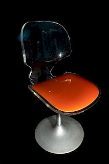 Clear Plastic Tulip Chair